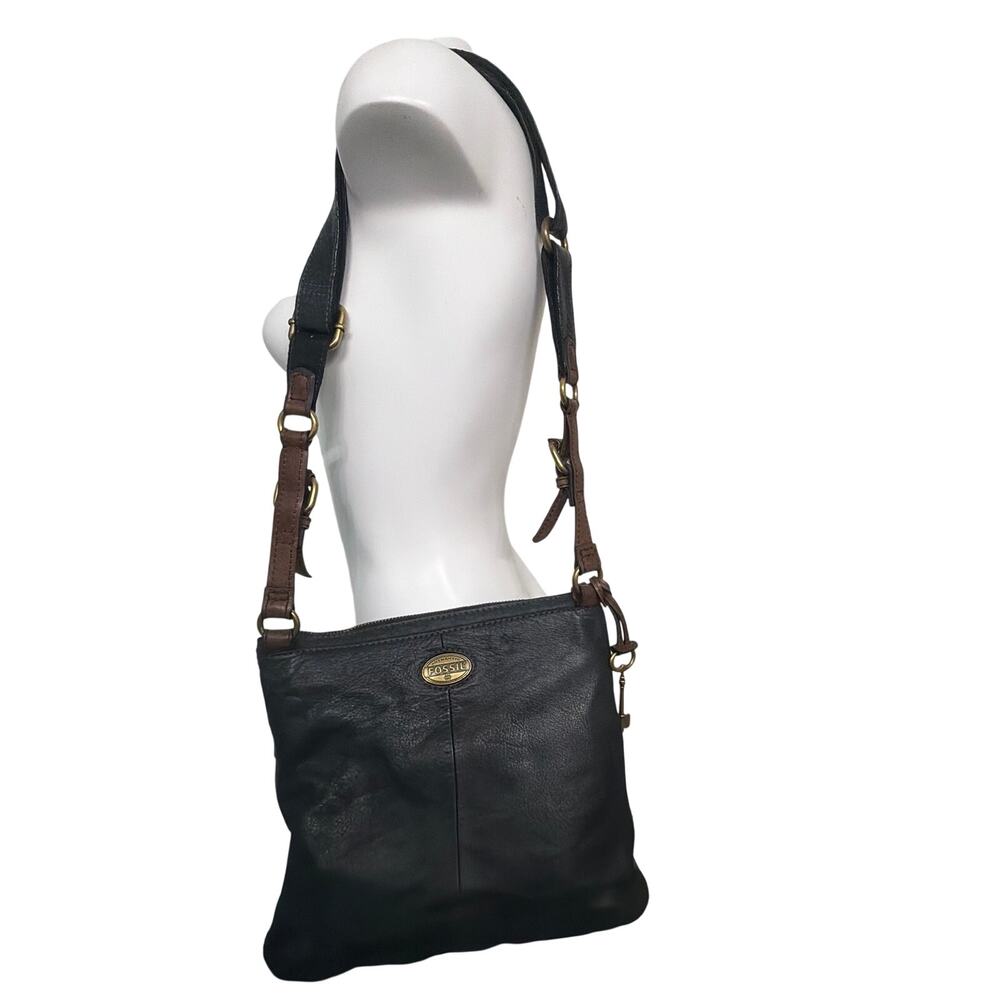 Fossil Black Leather Explorer Crossbody Bag Purse Gold Tone Chunky Hardware Key